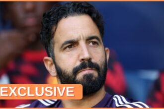 Source: Chelsea lead race as Man United's uncertainty grows