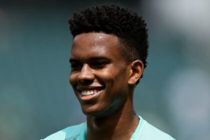 Chelsea accelerates 'electric' £40m star trading