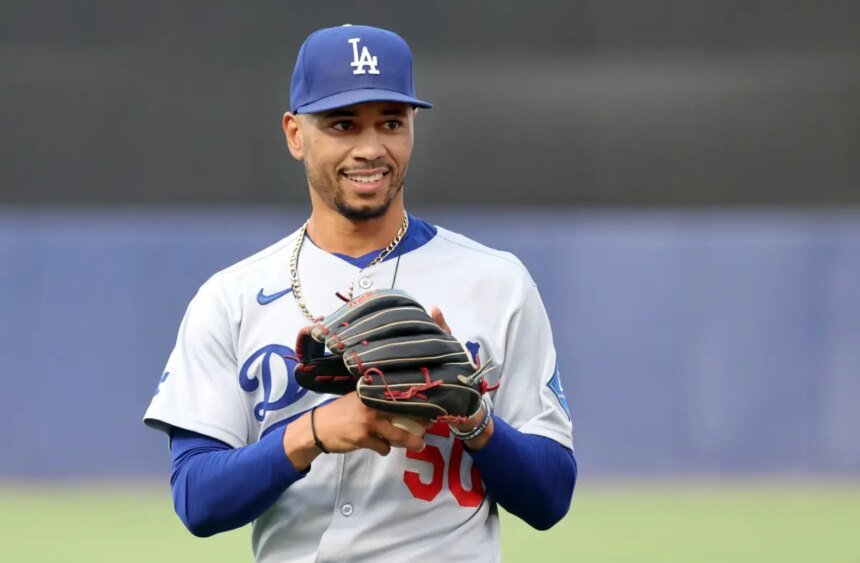 Dave Roberts is considering lowering the mobile Mookie Betts. Dodgers lineup