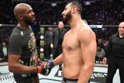 Dominick Reyes Reveals the Secret to Beating Jon Jones - 'He Tries to Finger Poke in the Eye'