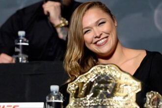 Ronda Rousey admits she never evolved during UFC career I was being everything to everyone