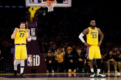 Rumors include how LeBron James communicated with the La Lakers and Lukadon Sic during the turbulent offseason