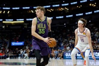 Who is Kylor Kelley? La Lakers signs for a new center with the Dallas Mavericks experience