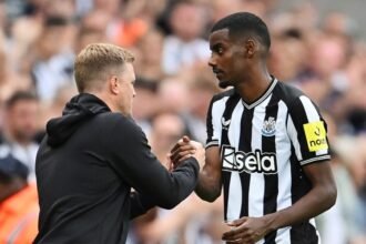 Newcastle boss Eddie Howe gives his latest thoughts on the situation of Alexander Isaac before the Liverpool collision (video)
