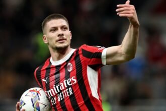 Luka Jovic joins Aek Athens