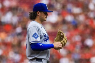 Dodgers lineup vs Rays: Alex Freeland's start, new addition joins team in first game after trade deadline