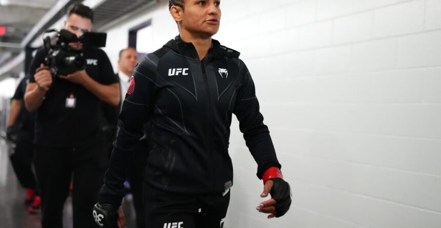 13 Fight UFC Vet announced his retirement: "It was f*cking dope to be a superhero."