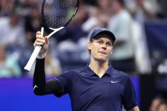 No. 1 Jannik Sinner advances to the 2025 US Open Quarter Final