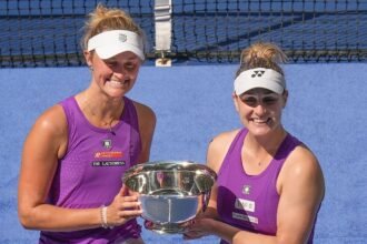 Dabrowski, Routliffe won the Open Open Women's Doubles title