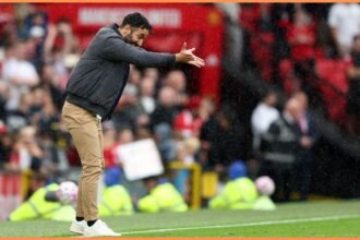 Ruben Amorim gestures during Manchester United