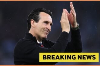 Unai Emery applauding the Aston Villa fans