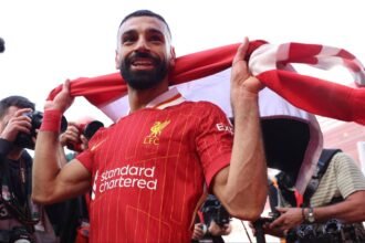 Did Mohamed Sara deserve an award before Osmane Dembele?