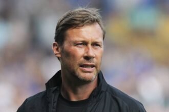 Duncan Ferguson slaps "very poor" £60,000-a week Everton Star vs West Ham