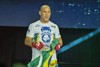 Former Boxing World Champion intervenes to face Brazilian Wonder Ray Silva