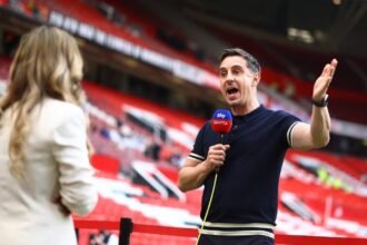 Gary Neville shares Man United's next in warning to Reuben Amorim