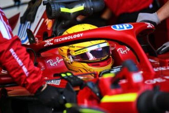 Jacques Villeneuve's advice to Lewis Hamilton is when he will retire from Formula 1