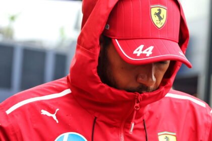 Lewis Hamilton details Roscoe's health fears after withdrawing from the Ferrari F1 test