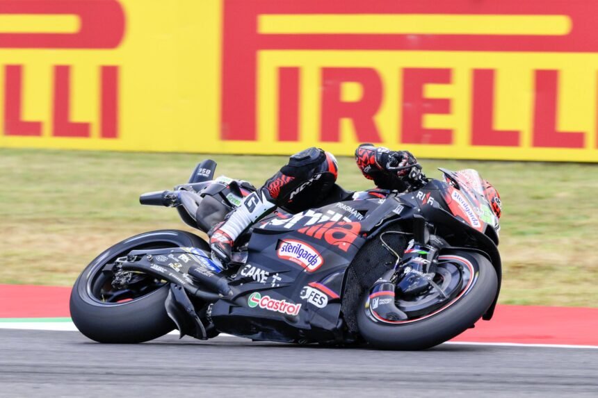 Lorenzo Savadori, Pirelli banner, 2025 Italian MotoGP