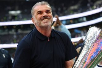 Nottingham Forest saw the "unbelievable" 3-4-2-1 manager before moving to Ange