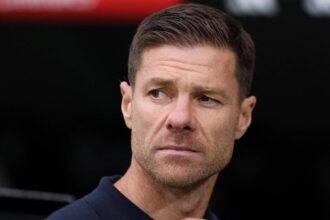 Replace the Xabi Alonso-Esque £30k-P/W cm MAN CITYLING UP RODRI