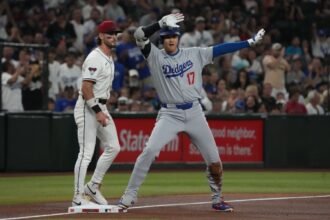 The Dodgers win the 12th NL West in 13 years and host the wildcard series