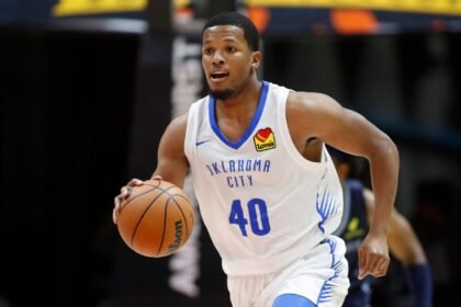 Alex Caruso praises signing with OKC Thunder, says he's a 'phenomenal shooter' and could get two-way contract