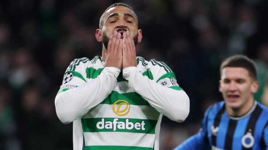 Another Celtic 'top' star suffers a worrying injury with Carter Vickers