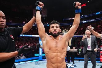 Arman Tsarukyan vs. Dan Hooker Main Event, Beral Muhammad return set in UFC Qatar