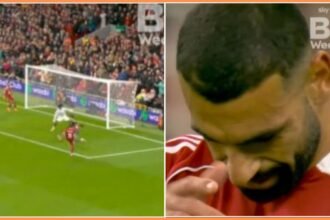 Mohamed Salah misses a huge chance for Liverpool