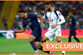 Warren Zaire-Emery in action for PSG vs Tottenham