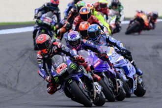 Fabio Quartararo suffers 'strange' slump from pole to 11th in Australian MotoGP; Alex Rins 'feels great'