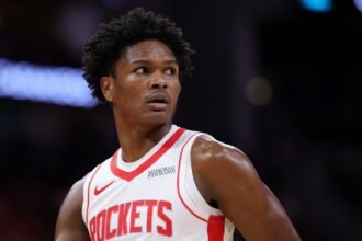 Kevin Durant shuts down 'unsolicited' advice to former NBA player Armen Thompson after preseason battle