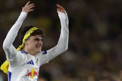 Leeds could flop on borrowed time due to Harry Gray