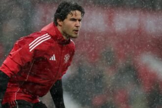 Manchester United aim to upgrade record-breaking player Lamence, who has 'good use of his feet'