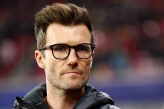 Rangers are currently eyeing the 48-year-old manager who wants to introduce a 4-4-2 at Ibrox.