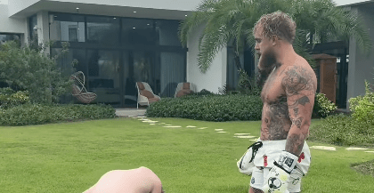 Video: Jake Paul prepares Tank Davis for influencer's backyard beatdown