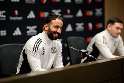 Manchester United want Koby Mainu and Joshua Zirkzee to stay