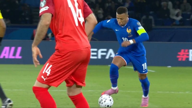 Mbappé, Rabiot and Thauvin score as France easily defeats Azerbaijan and remains top of group in World Cup qualifiers (Video)