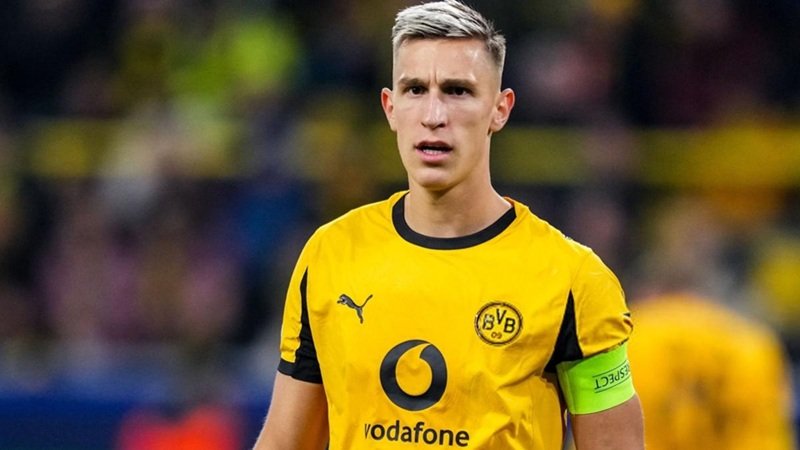 Barcelona strengthens Schlotterbeck's interest