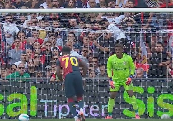 Parma hold off Genoa with 10 men, goalkeeper Zion Suzuki heroic with penalty save in stoppage time (video)